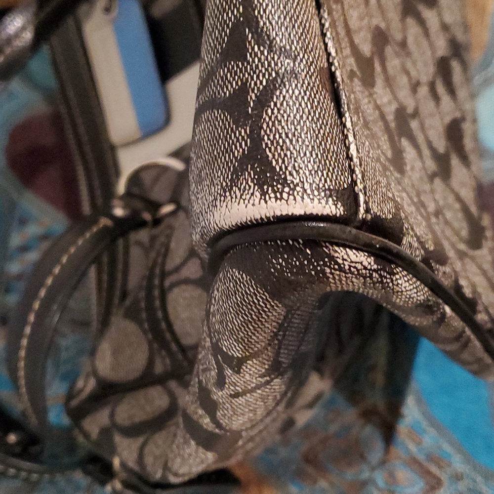 Coach Handbag - Picture 12 of 15